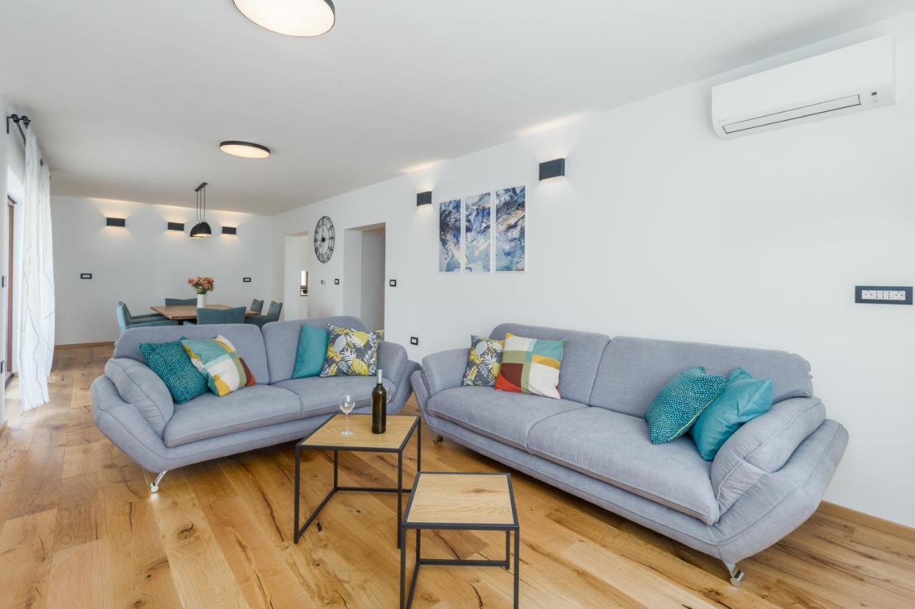 Es Residence רוביני מראה חיצוני תמונה