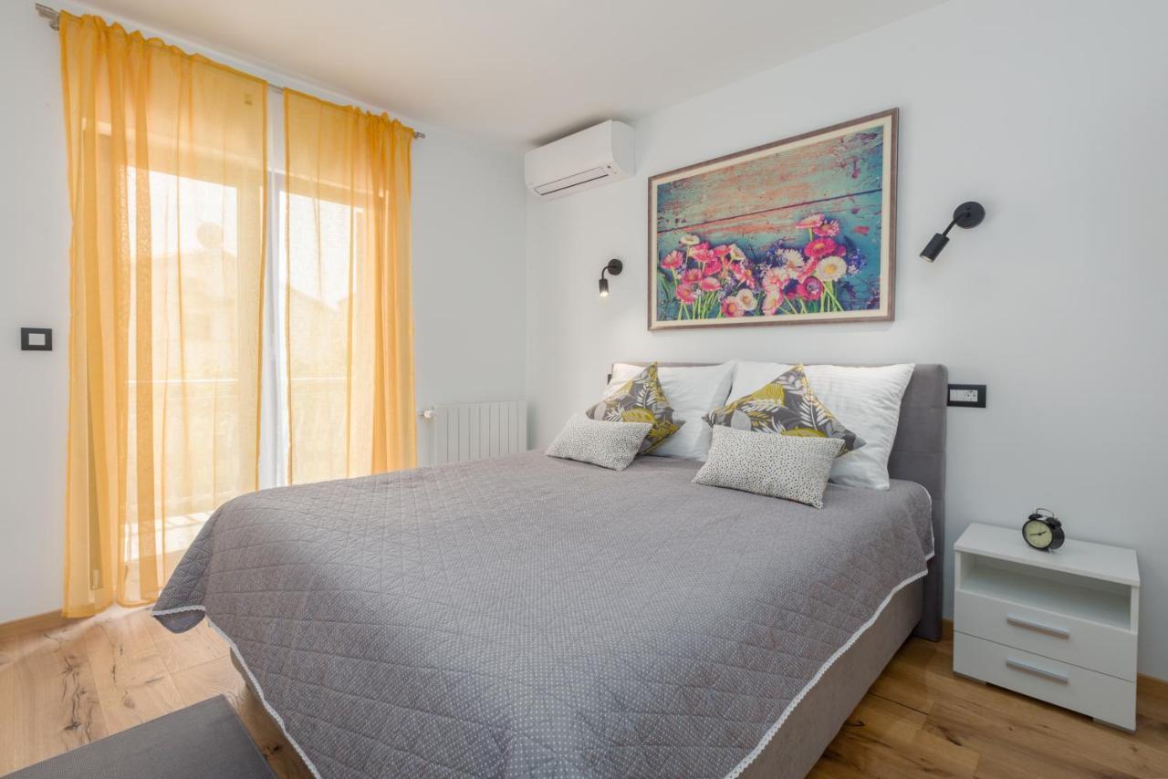 Es Residence רוביני מראה חיצוני תמונה